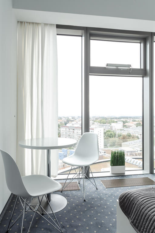 Platinum Sky Apartment Wroclaw Ruang foto